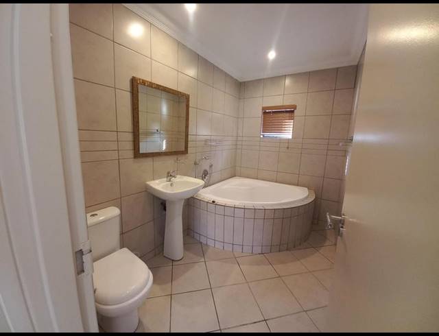 3 BEDROOM PROPERTY TO RENT IN MANTEVREDE